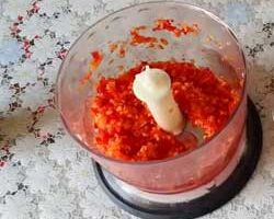 Перец и чеснок для ткемали
